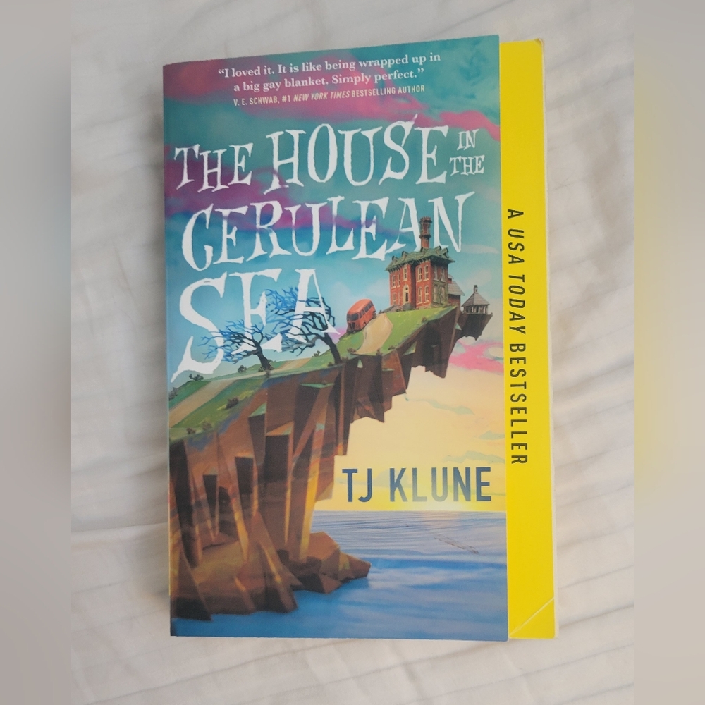 The House in the Cerulean Sea Book